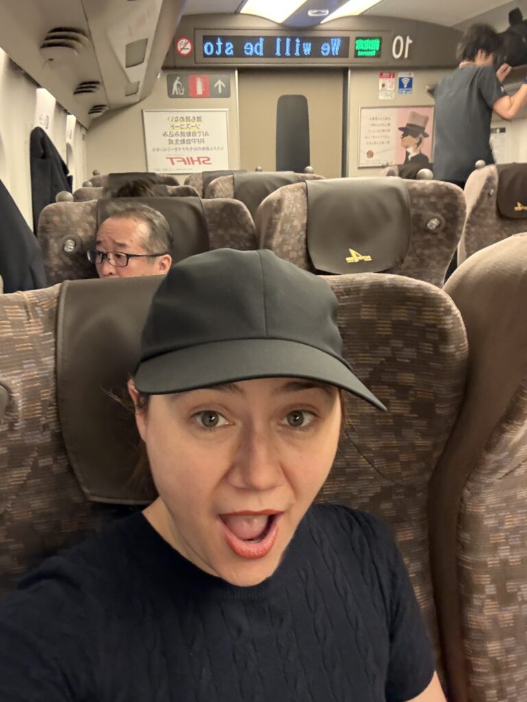 How to book Shinkansen tickets online, Photo by Tokyo Becky